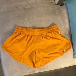 Lululemon Hotty Hot Short